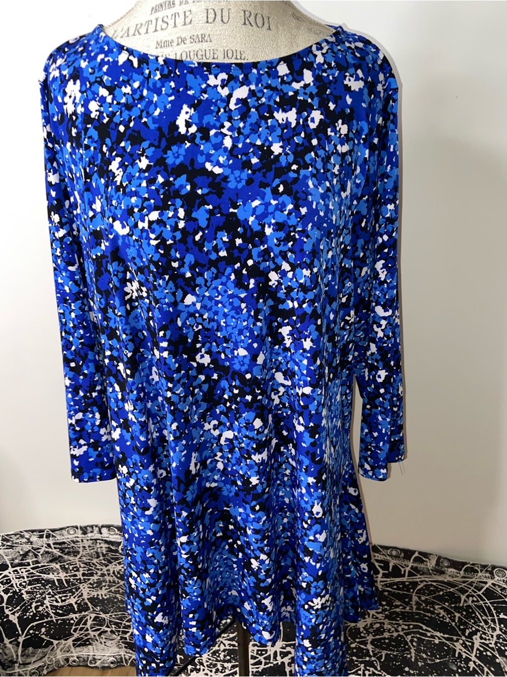 Blue Floral-Print Women's Swing Top with Long Sleeves